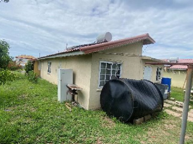 House For Sale in Old Harbour, St. Catherine Jamaica | [8]