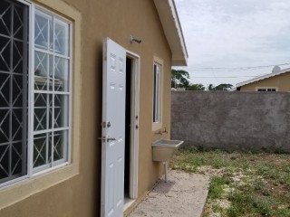 House For Rent in New Harbour Village III Phase 4, St. Catherine Jamaica | [5]