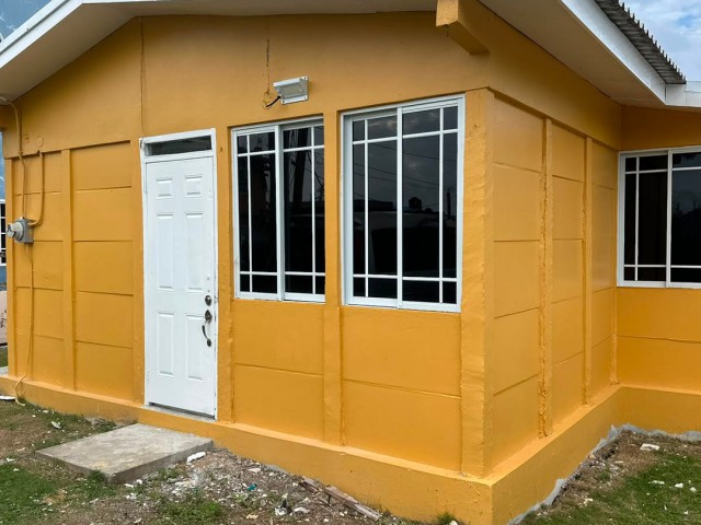 House For Rent in Esher Haughton Court, Hanover Jamaica | [7]