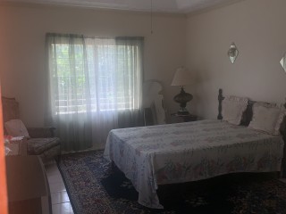 4 bed House For Sale in Mandeville, Manchester, Jamaica