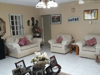 House For Sale in St Jago Hills, St. Catherine Jamaica | [14]