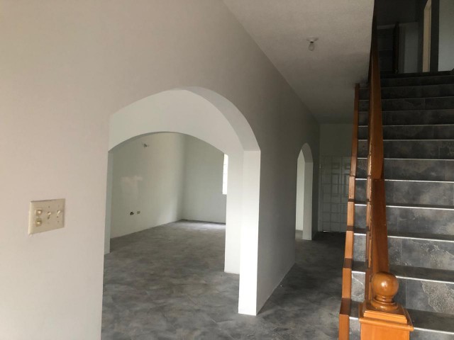Townhouse For Sale in Montego Bay, St. James Jamaica | [3]