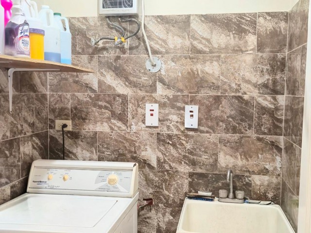 Apartment For Sale in MOLYNES GARDENS, Kingston / St. Andrew Jamaica | [6]