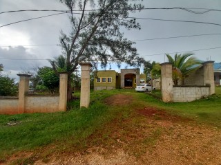 4 bed House For Sale in Mandeville, Manchester, Jamaica