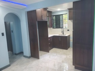 4 bed House For Sale in Off Annette Crescent, Kingston / St. Andrew, Jamaica