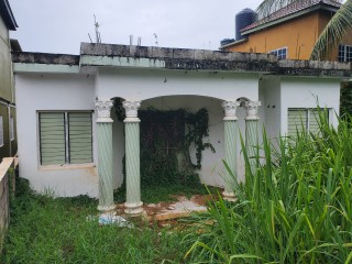 2 bed House For Sale - Industry PenRetreat, St. Mary, Jamaica