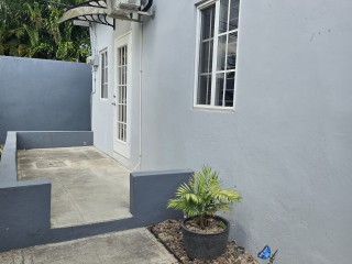 Apartment For Rent in Mona, Kingston / St. Andrew Jamaica | [5]