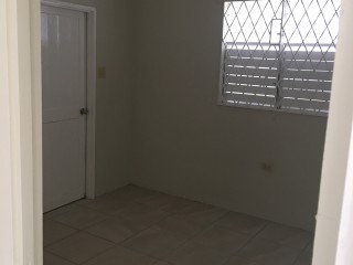 Apartment For Rent in Meadowbrook area, Kingston / St. Andrew Jamaica | [10]