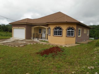 3 bed House For Sale in May Day, Manchester, Jamaica