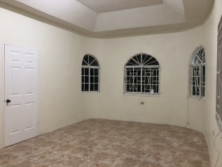 House For Sale in Mandeville, Manchester Jamaica | [5]