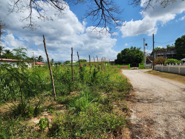Residential lot For Sale in Homstead Park, St. Catherine Jamaica | [1]
