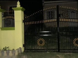 House For Rent in Longville Park, Clarendon Jamaica | [9]