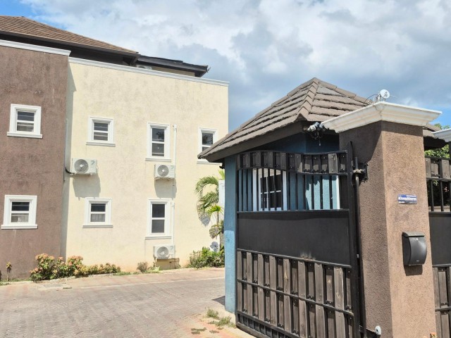 Apartment For Sale in MOLYNES GARDENS, Kingston / St. Andrew Jamaica | [14]