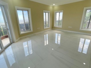2 bed Apartment For Sale – Red Hills, Kingston / St. Andrew, Jamaica