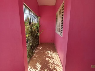 House For Rent in 6 East Greater Portmore, St. Catherine Jamaica | [6]