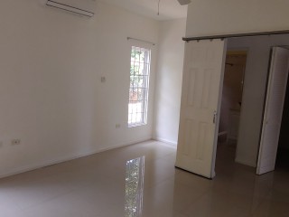 Apartment For Rent in Kingston 6 area, Kingston / St. Andrew Jamaica | [8]