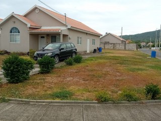 House For Sale in Caymanas Estate St Catherine, St. Catherine Jamaica | [1]