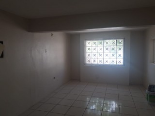 Townhouse For Rent in Portmore, St. Catherine Jamaica | [2]