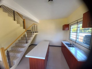 Townhouse For Rent in Ryhne Park, St. James Jamaica | [4]
