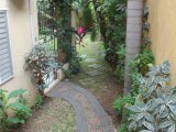 Townhouse For Rent in NEAR MANOR PARK, Kingston / St. Andrew Jamaica | [1]