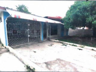 House For Sale in Hopedale, St. Catherine Jamaica | [1]