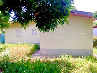 House For Sale in Walks road Spanish Town, St. Catherine Jamaica | [5]