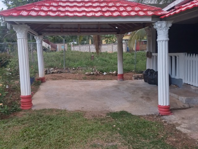 House For Sale in Wakefield, St. Catherine Jamaica | [3]