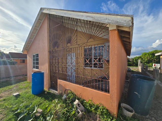 House For Rent in Rhone Park Estate, St. Catherine Jamaica | [4]