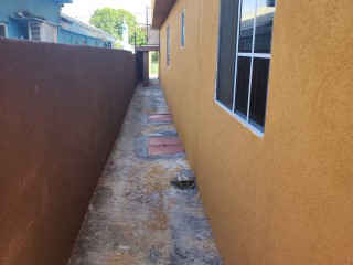 House For Rent in Magil Palms Spanish Town, St. Catherine Jamaica | [12]