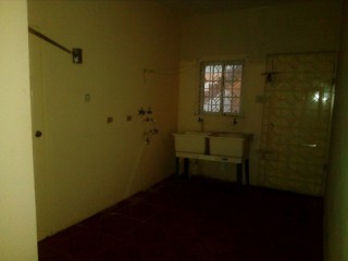 House For Rent in westgate hills, St. James Jamaica | [1]