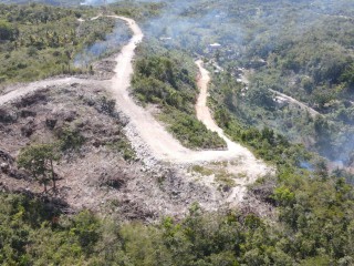 Residential lot For Sale in Ewarton, St. Catherine, Jamaica