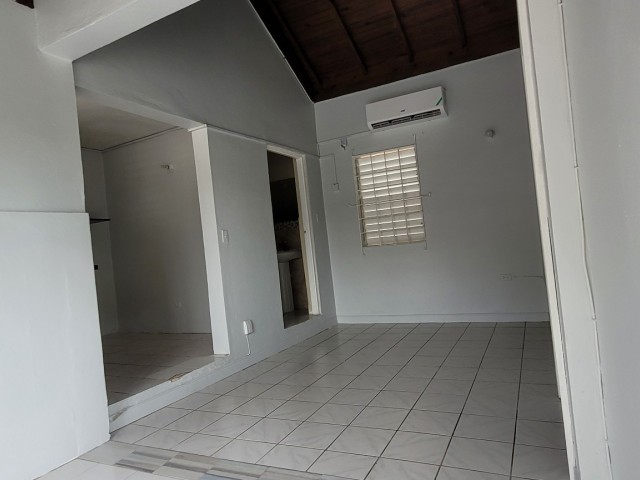 1 bed Apartment For Rent - Off Old Hope Road, Kingston / St. Andrew, Jamaica
