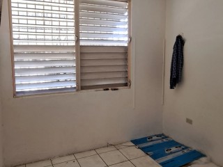 House For Sale in Mona, Kingston / St. Andrew Jamaica | [4]