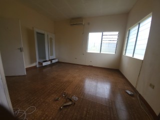 House For Sale in Meadowbrook, Kingston / St. Andrew Jamaica | [6]