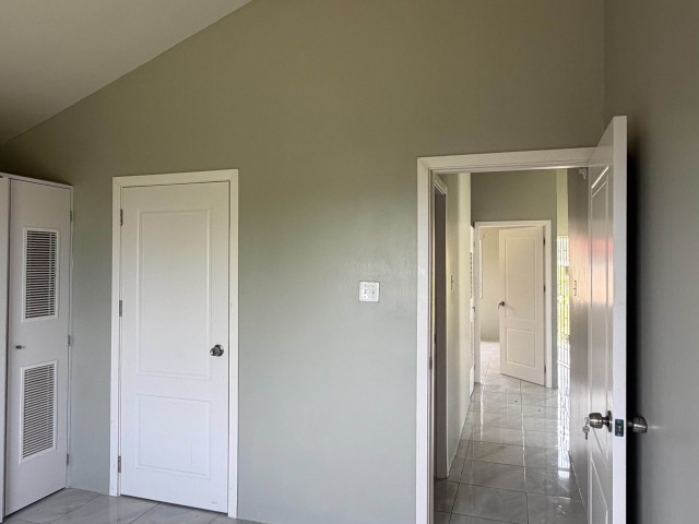House For Rent in Camelot Village, St. Ann Jamaica | [8]