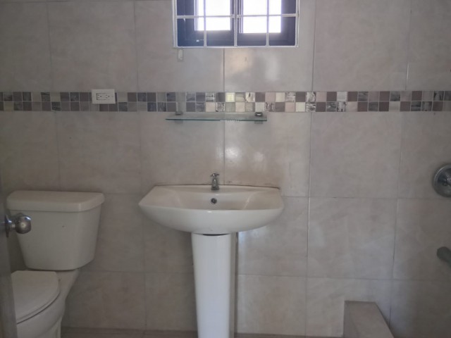 Flat For Rent in Vineyard Town, Kingston / St. Andrew Jamaica | [4]