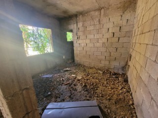 House For Sale in Four Path, Clarendon Jamaica | [4]