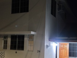Townhouse For Rent in Liguanea, Kingston / St. Andrew Jamaica | [1]