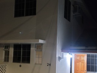 Townhouse For Rent in Liguanea, Kingston / St. Andrew Jamaica | [3]