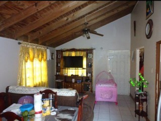 House For Sale in WHITE WATER MEADOWS, St. Catherine Jamaica | [3]