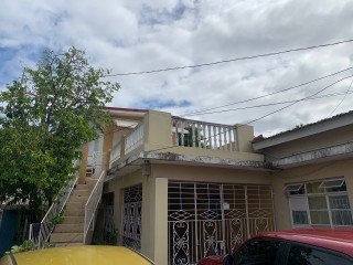 House For Sale in Molynes Gardens, Kingston / St. Andrew Jamaica | [5]