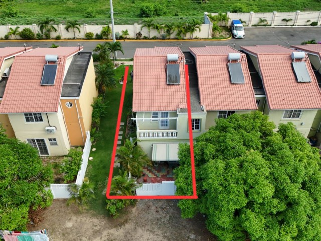 Townhouse For Sale in Greater Portmore, St. Catherine Jamaica | [2]