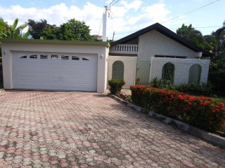 House For Sale in Lower Jacks Hill, Kingston / St. Andrew Jamaica | [13]