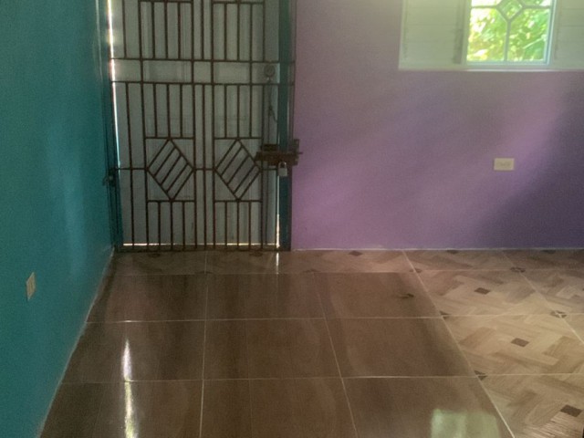 House For Rent in Taylor Land, Kingston / St. Andrew Jamaica | [2]