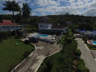 Resort/vacation property For Sale in IRONSHORE, St. James Jamaica | [4]