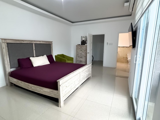 Apartment For Sale in Off Waterloo Road, Kingston / St. Andrew Jamaica | [6]