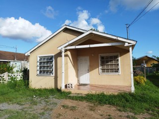 2 bed House For Sale in Spanish Town, St. Catherine, Jamaica