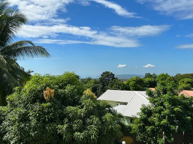 2 bed Apartment For Rent - Upper Shortwood Road, Kingston / St. Andrew, Jamaica