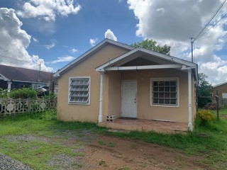 2 bed House For Sale in Spanish Town, St. Catherine, Jamaica