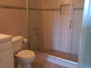 Townhouse For Rent in Queensbury, Kingston / St. Andrew Jamaica | [8]
